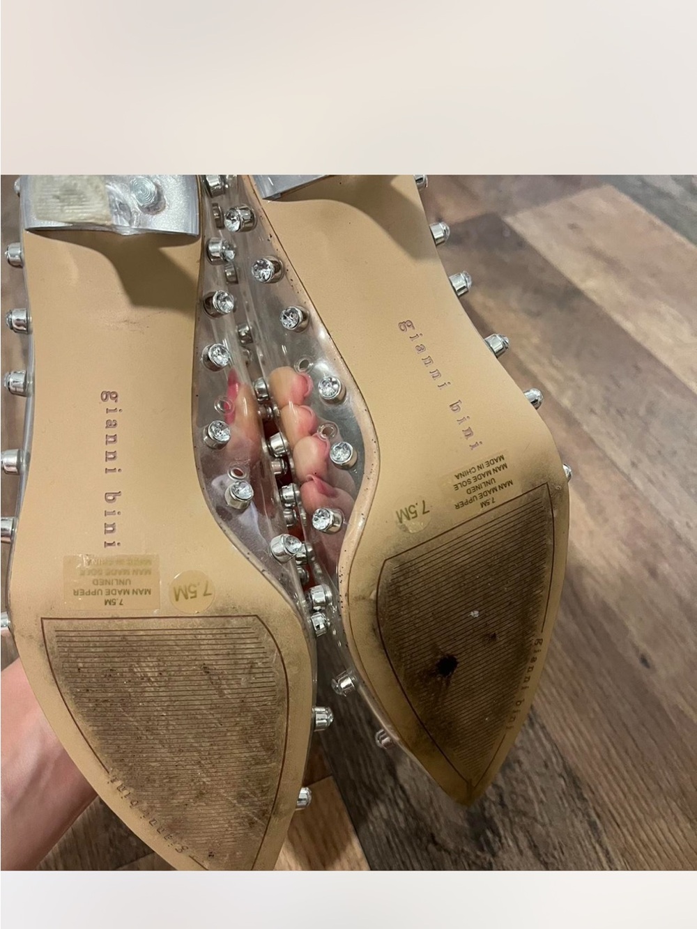 Gianni Bini Clear Pointed-Toe Studded Kitten Heels 7.5 - Picture 4 of 7